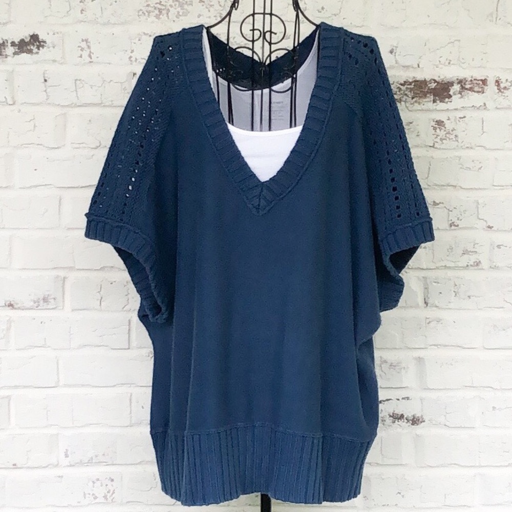 Old Navy V neck sweater